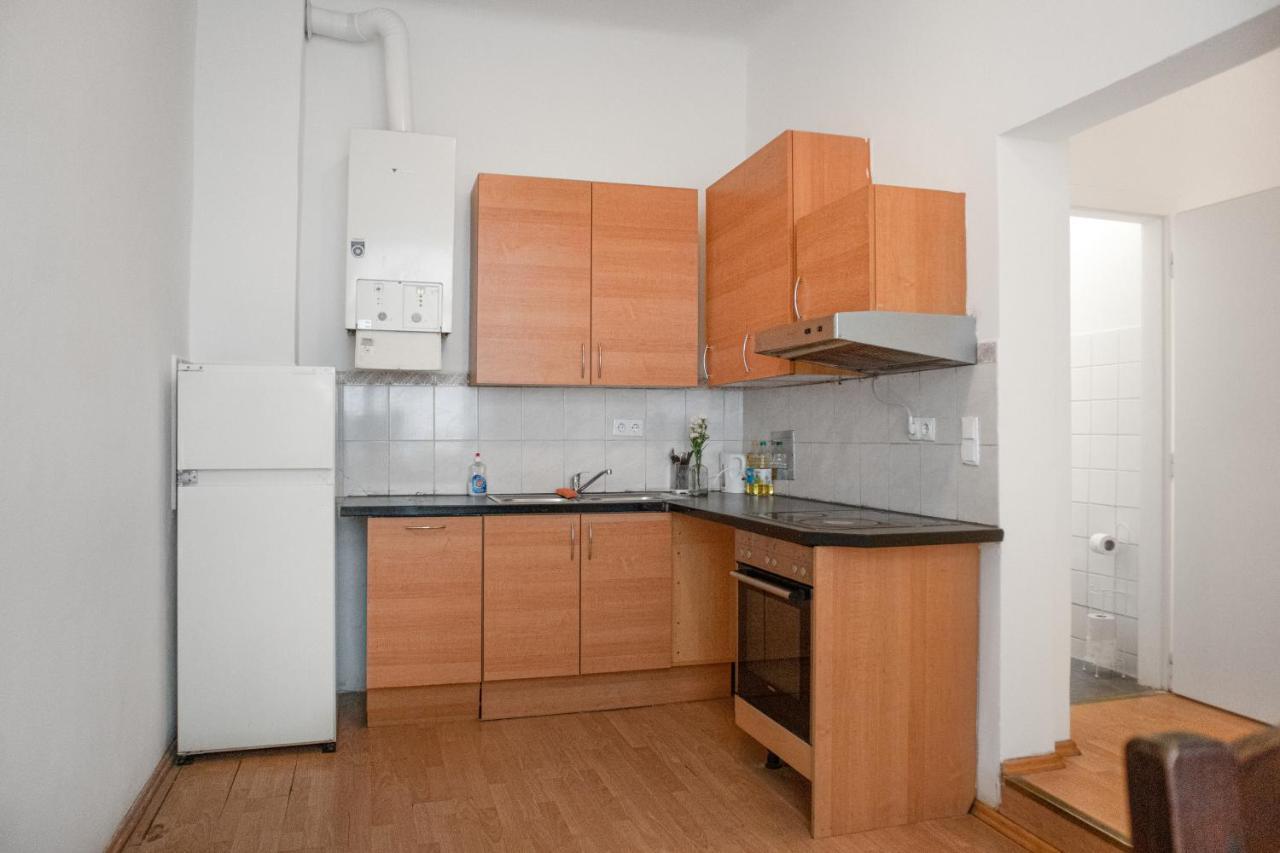 Elegant 2Br Apartment - Near Bahnhof Wien Meidling Exterior photo